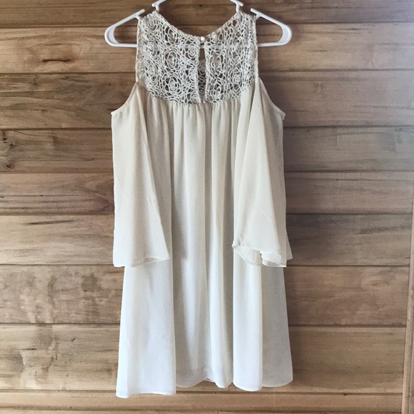 Cream tunic - Picture 4 of 5